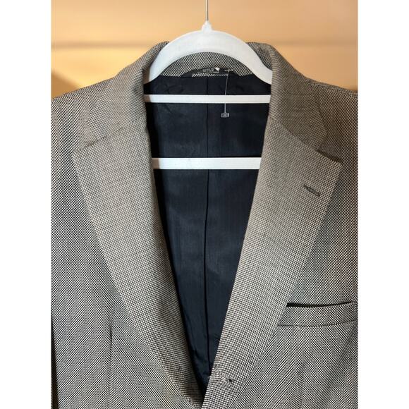 HAGGAR Men's Gray Classic Fit Two-Button Blazer Casual Sport Coat Jacket | 44 - Picture 3 of 13